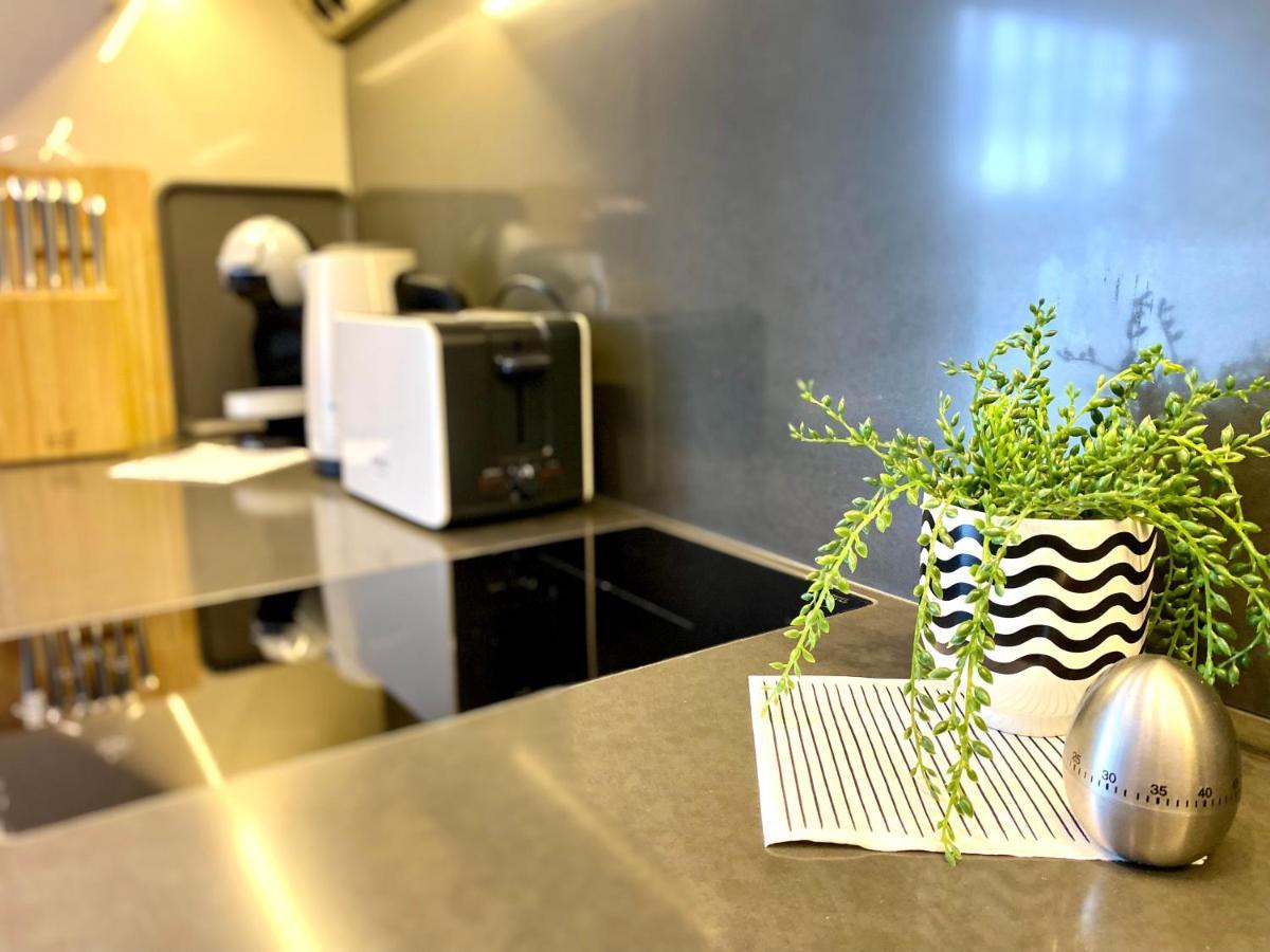 Atrium Apartman Heviz Mit Panoramaterrasse Und Tiefgarage エクステリア 写真